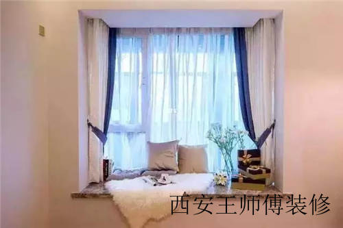 客厅飘窗窗帘效果图 设计飘窗需要注意什么