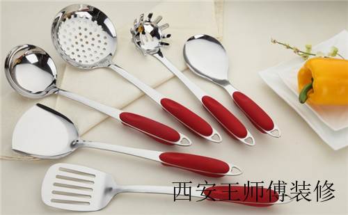 厨房餐具用品清单 选购厨房餐具的小诀窍