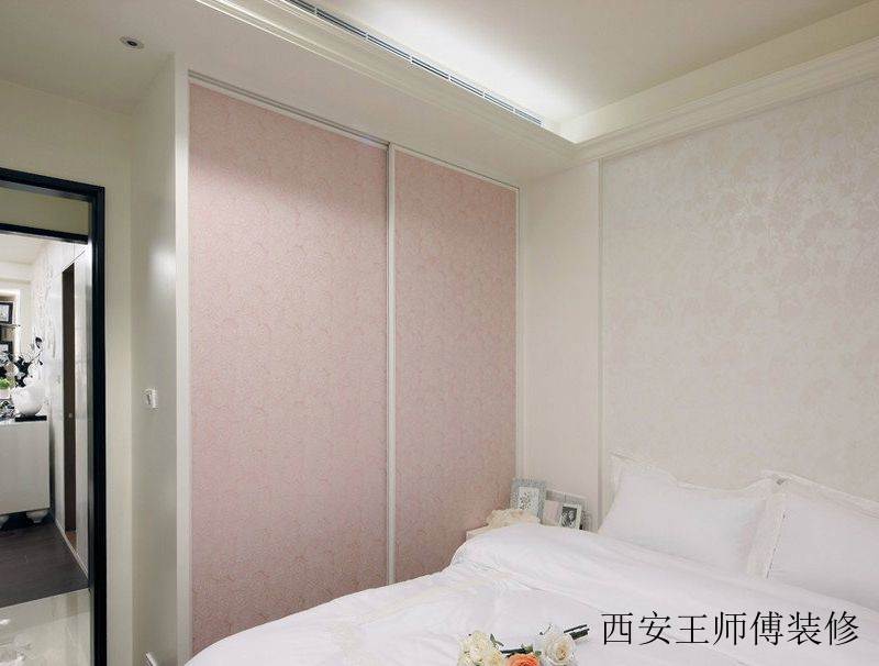 时尚大气现代简约卧室衣柜欣赏图