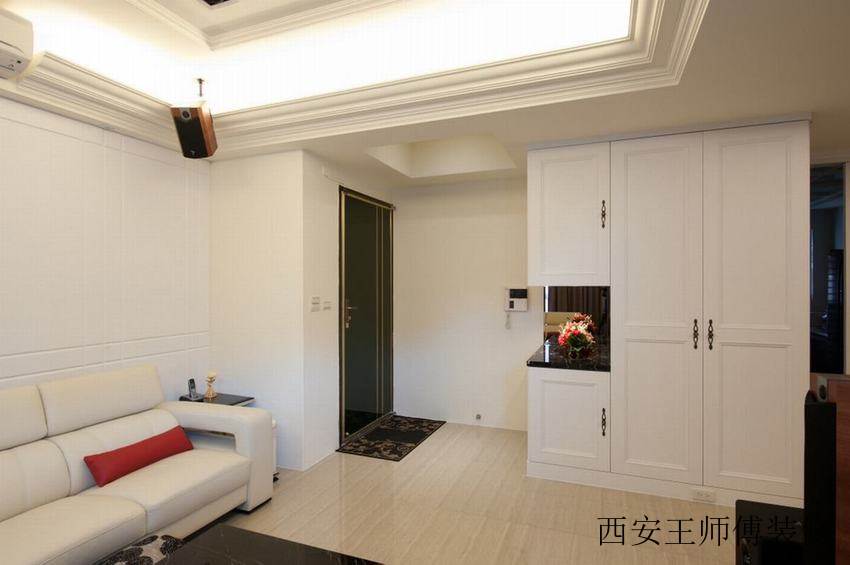 现代家居玄关收纳柜设计