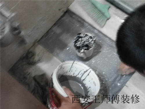 房屋水管漏水怎么办 解决水管漏水的办法