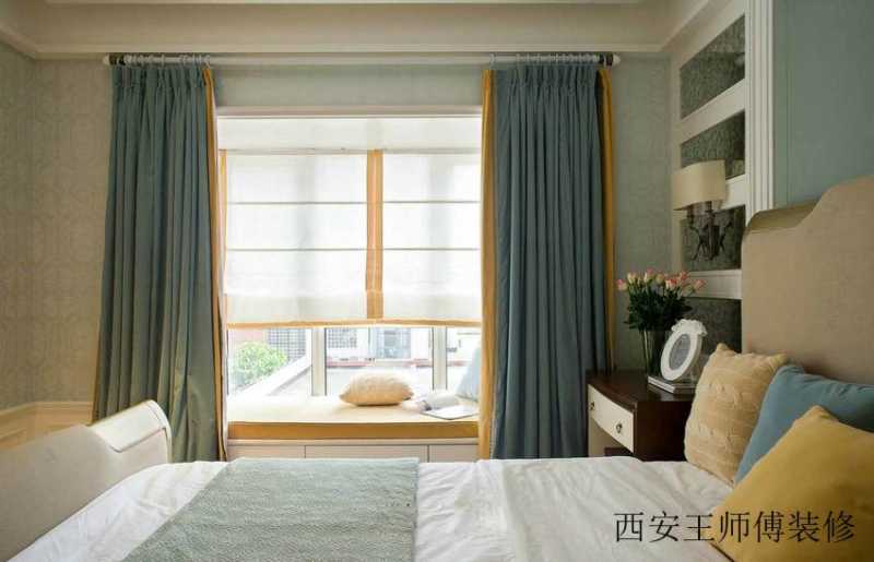 美式田园卧室飘窗窗帘装饰图