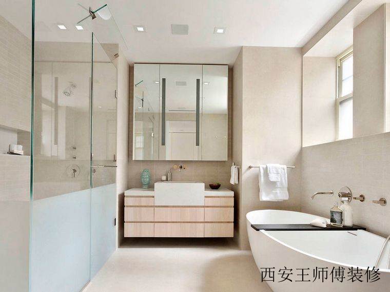 简约日式卫生间玻璃隔断效果图