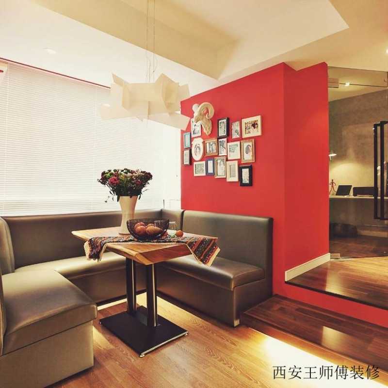 时尚混搭家居相片墙装潢效果图