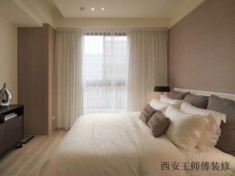时尚简约卧室丝绸窗帘搭配效果图