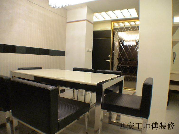 黑白时尚简约餐厅桌椅装饰图