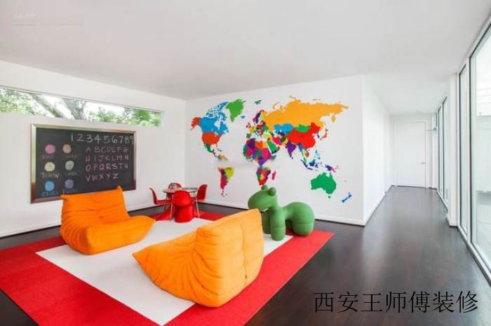 色彩混搭装修儿童房案例图