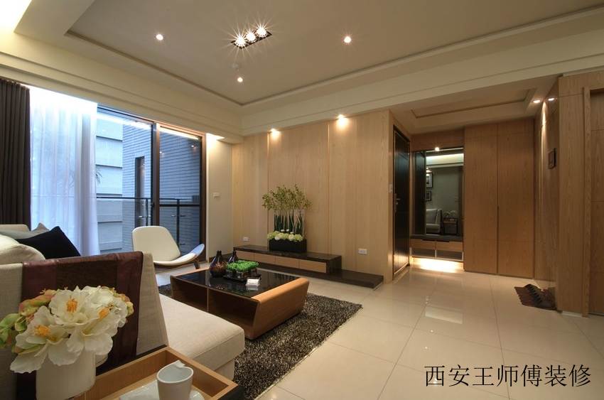 现代简约客厅原木背景墙欣赏