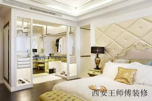 时尚优雅欧式主卧衣帽间设计