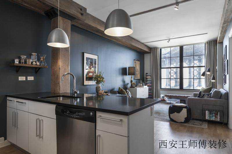 复古北欧工业风家居吊顶案例图