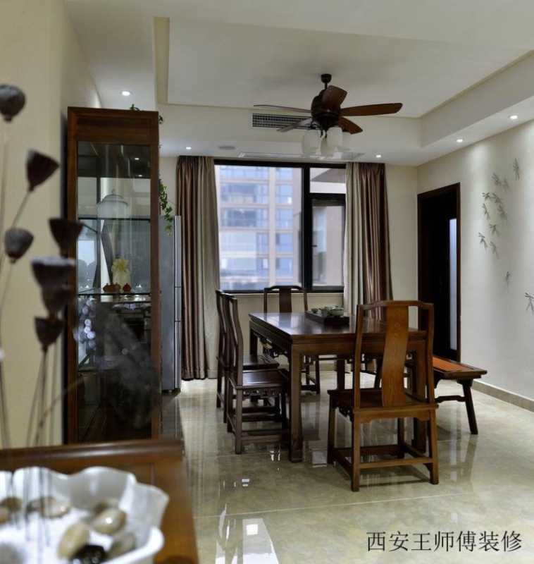 素雅简中式风格家居餐厅实木四方桌案例图片