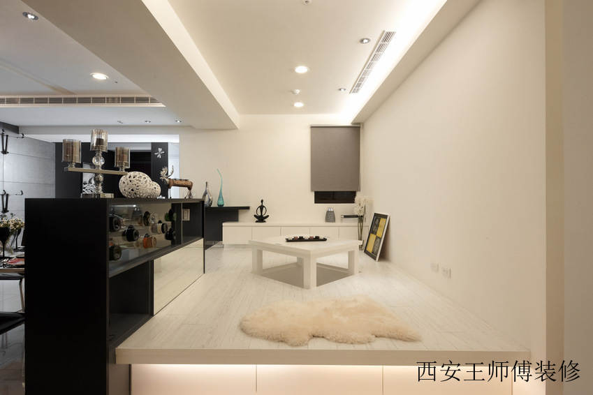白色简约现代家居榻榻米设计
