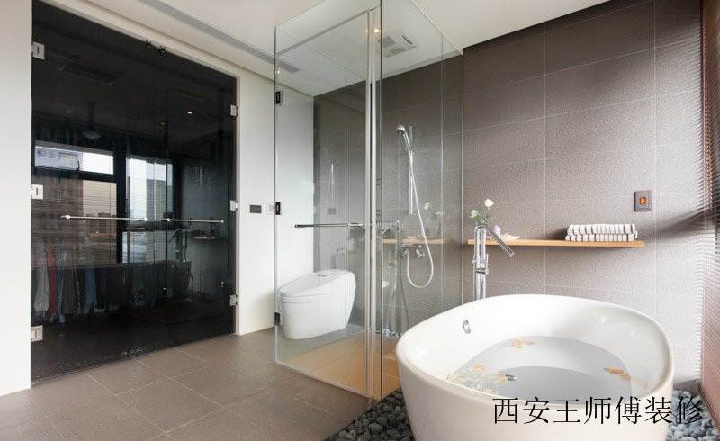 时尚现代卫生间浴缸