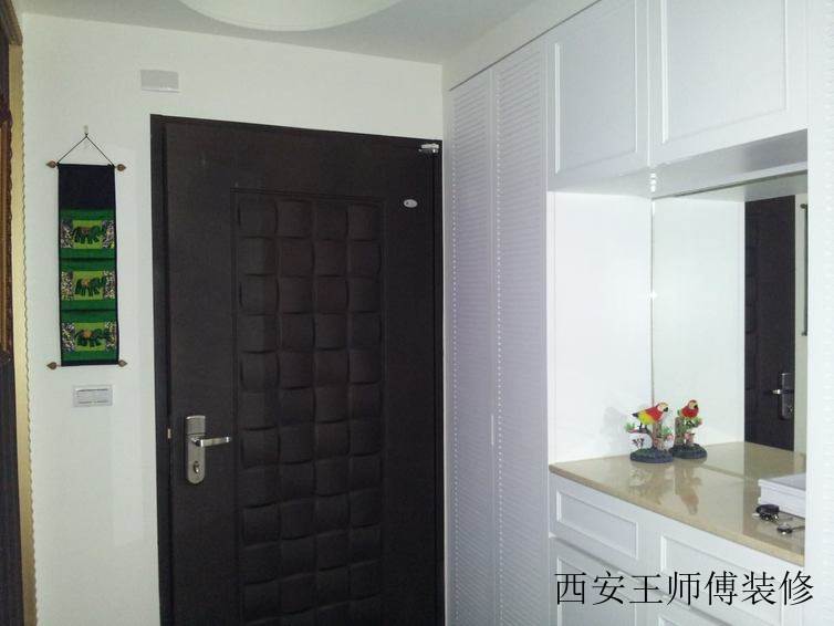 后现代风格 进门玄关收纳柜设计