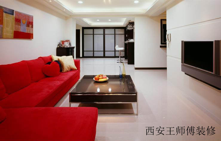 现代简约客厅红色沙发装饰