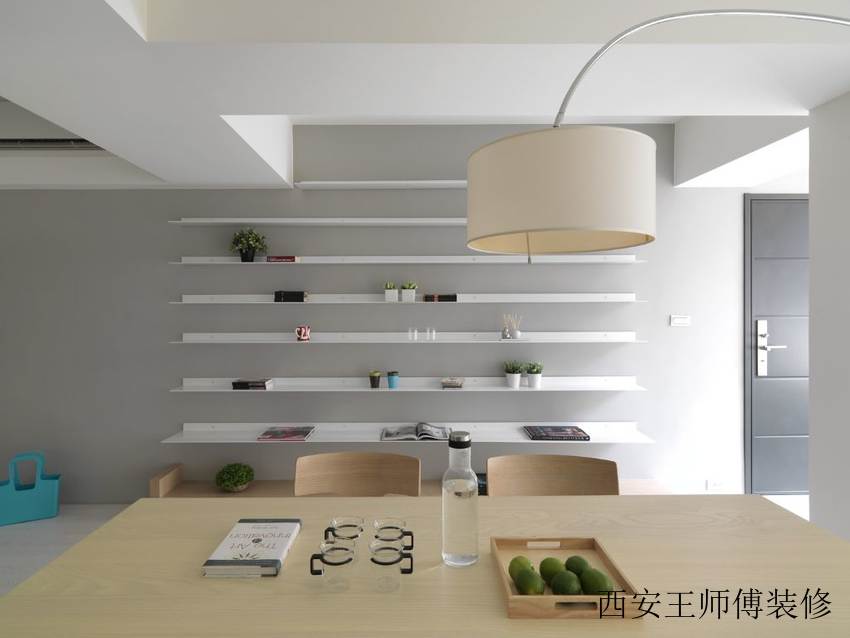 简约现代餐厅垂钓灯装饰图