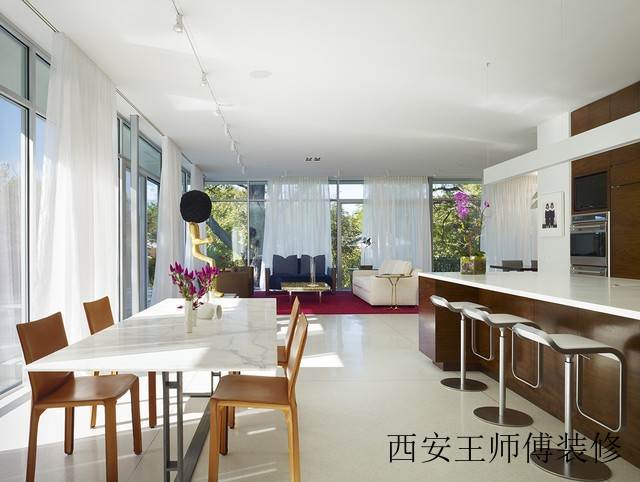 自然简约风 开放式厨餐厅效果图