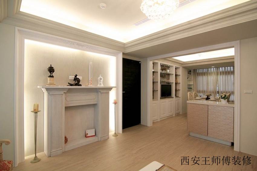 简欧风格家居室内吊顶隔断装饰图