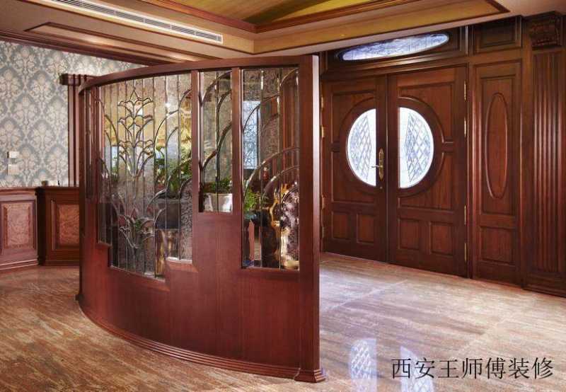 欧式高端红木隔断案例图