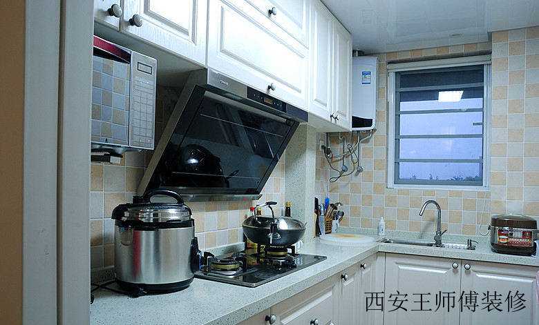 美式风格厨房瓷砖效果图