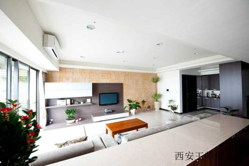 现代家居客厅 艺术电视背景墙欣赏