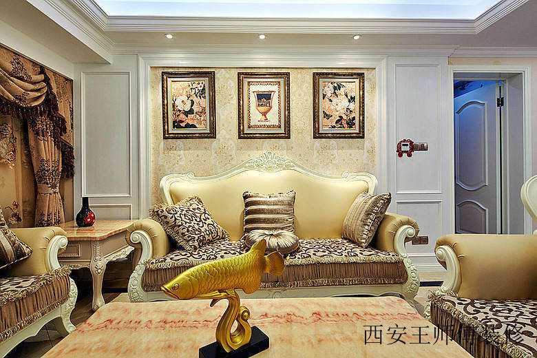 精致唯美简欧客厅装饰画装饰效果图