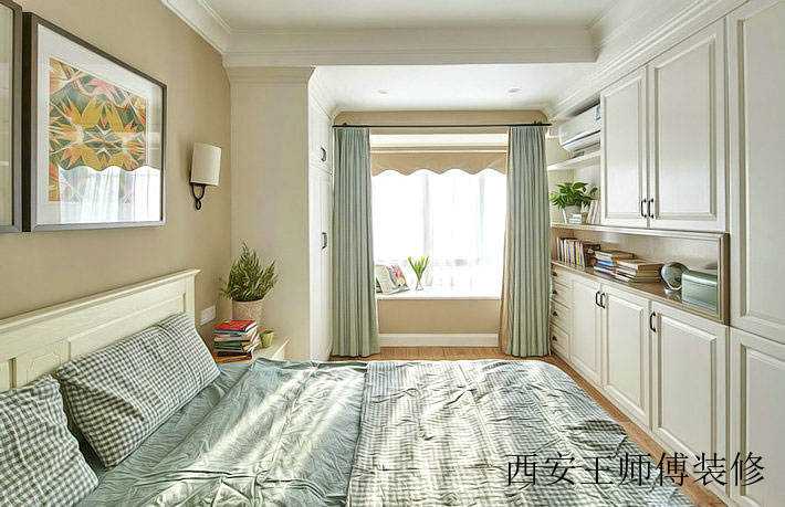 雅致淡绿色美式主卧设计