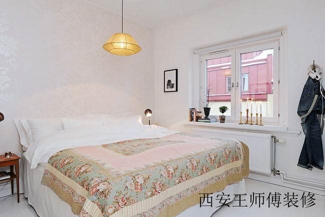 简洁现代卧室窗台设计