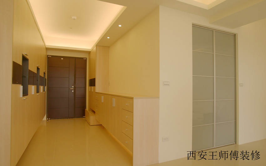现代二居玄关装修效果图