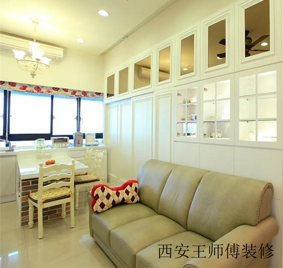 时尚简约小户型餐厅布置