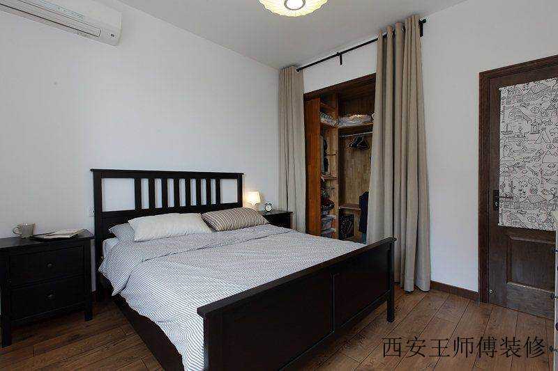 素色现代复古卧室窗帘隔断装饰图