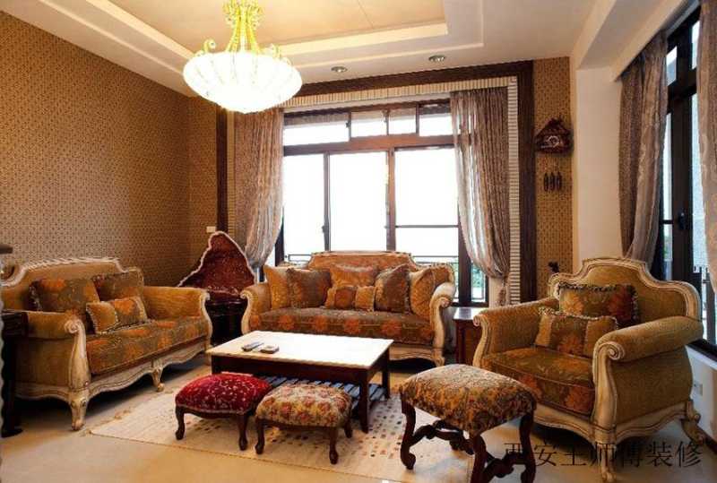典雅美式客厅家具装饰图