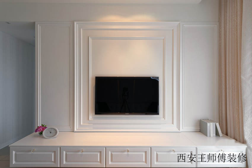纯白浪漫简欧风格电视背景墙效果图