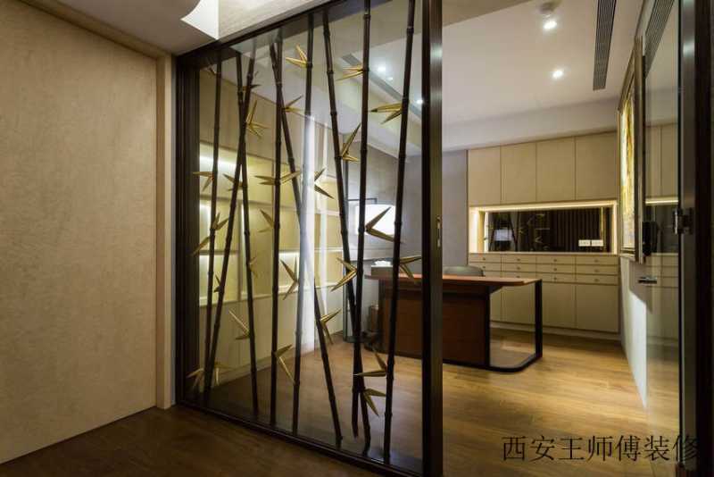 精致现代中式隔断装饰图