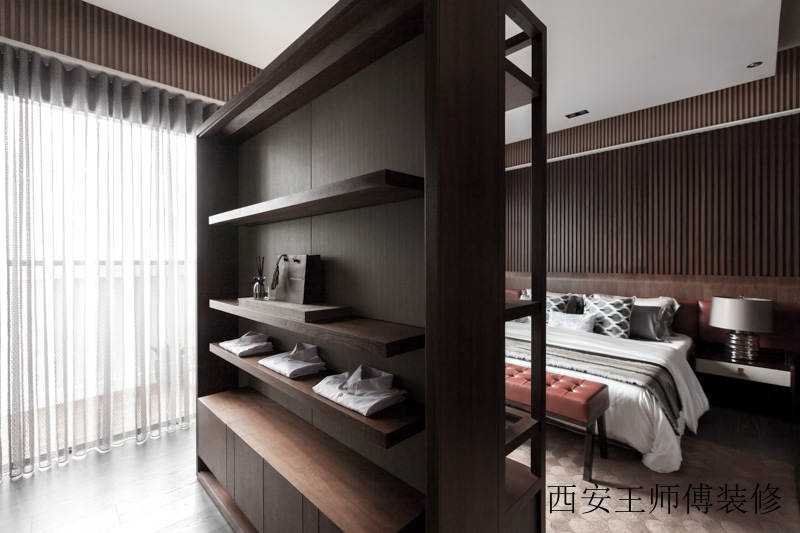 咖色系现代卧室隔断效果图