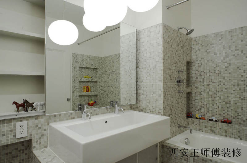 简洁清新北欧宜家风格卫生间马赛克背景墙装潢图