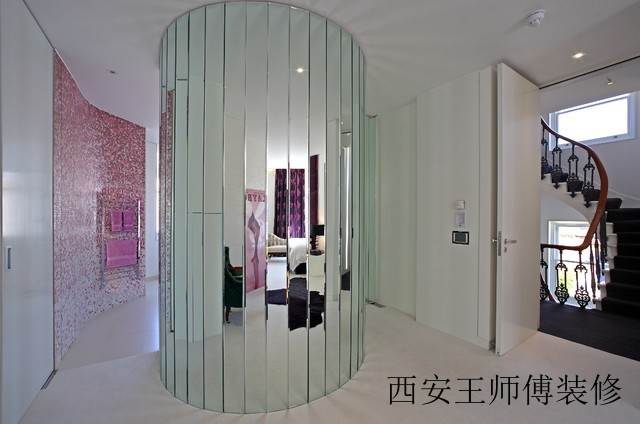 创意玄关圆弧形玻璃隔断设计图