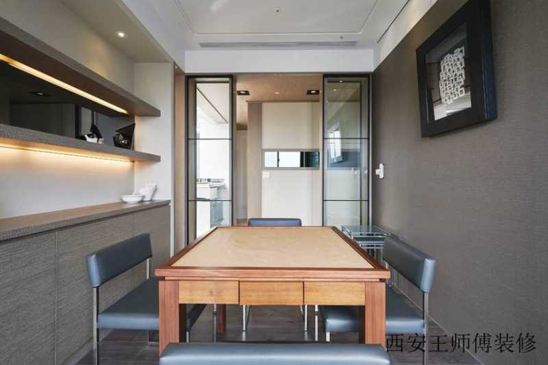 素雅现代家居餐厅装潢图