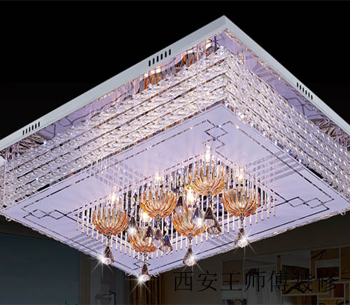 客厅灯具led水晶灯效果图 使用led水晶灯有什么好处