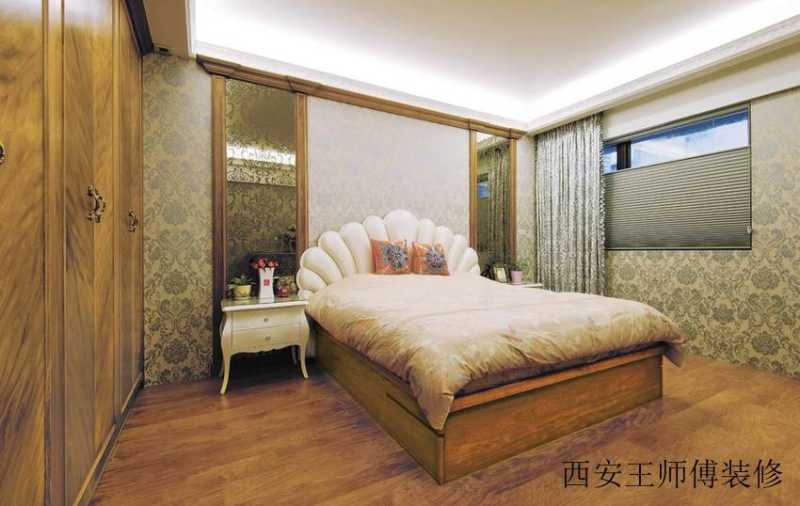 东南亚风格卧室床头柜欣赏