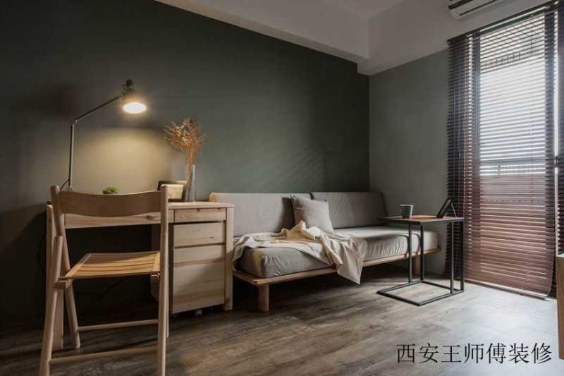 美式风格实木书桌椅装饰图