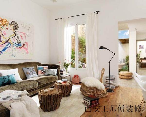 时尚混搭小别墅客厅装饰图