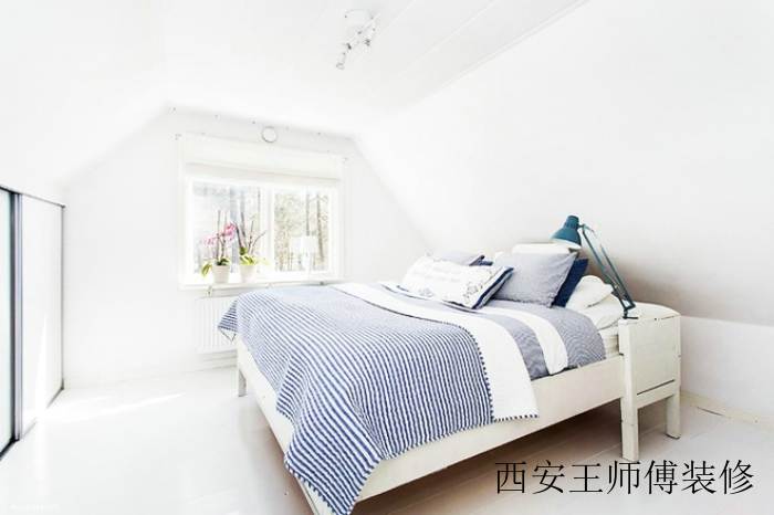 简约时尚复式卧室阁楼设计图