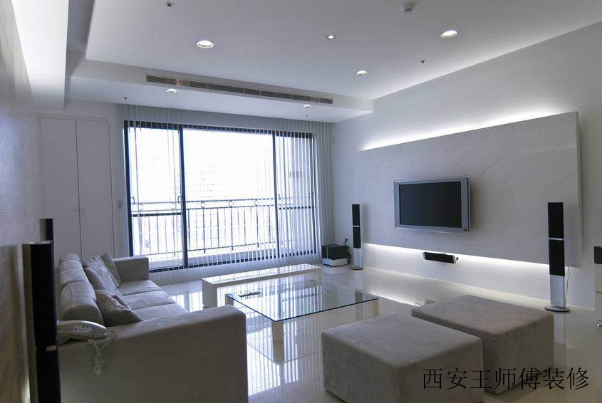 经典简约客厅阳台设计