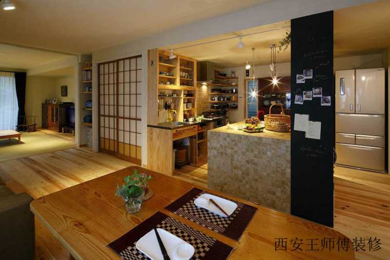 清新纯木日式宜家复式家居隔断装修