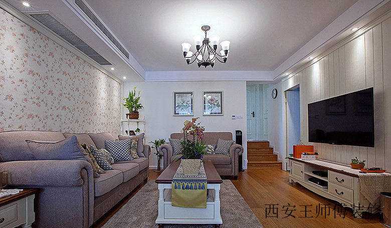 简欧田园风格家居客厅装修欣赏图