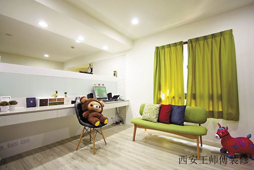 北欧家居书房窗帘装饰图