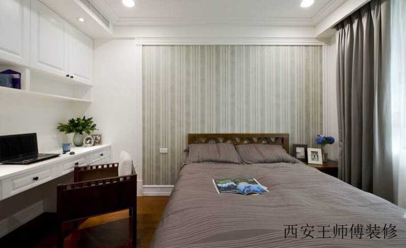 美式风格卧室办公桌设计