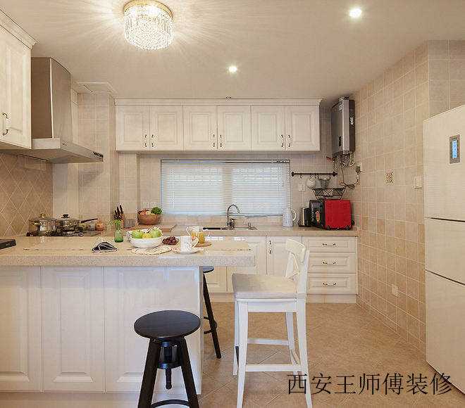 美式田园风厨房吧台装饰图