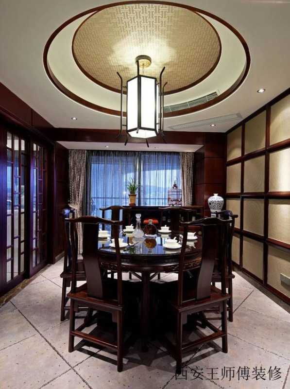 庄重大气中式餐厅吊顶借鉴图